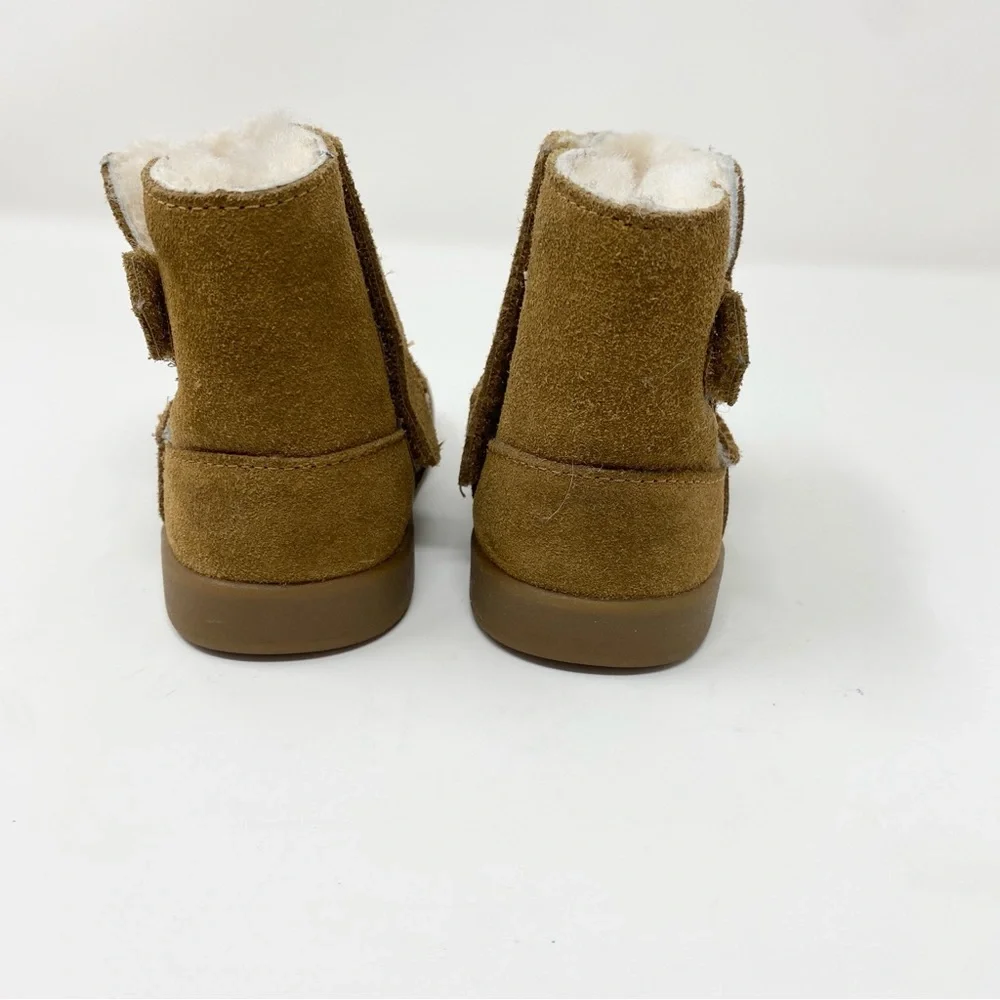 UGG Chestnut Boots Toddler Kids Size - Picture 4 of 7